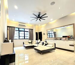 Ebony Mansions (D15), Apartment #555525431